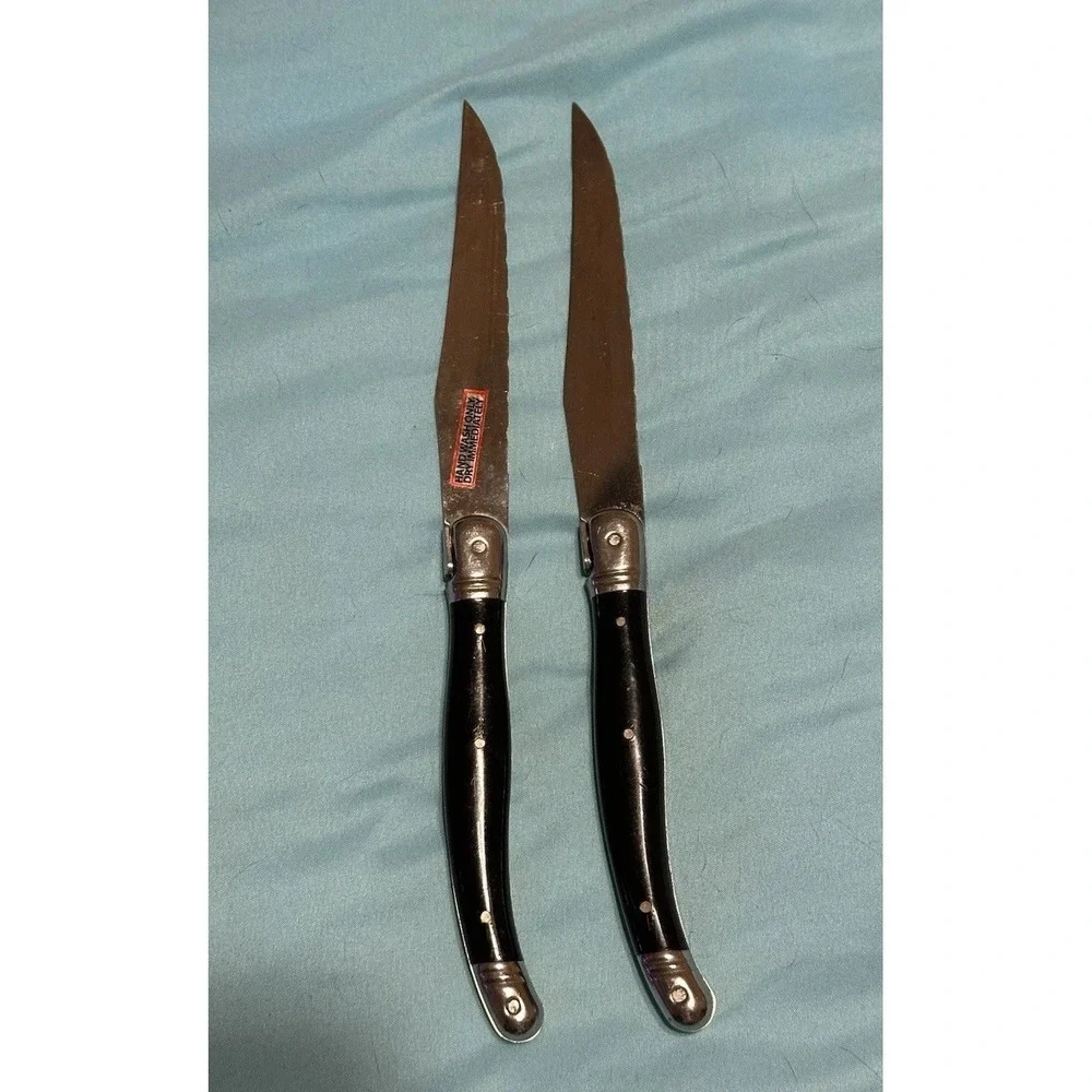 2Farberware 18H769 Fine Serrated Steak Knives,‎ W/ Black Scales